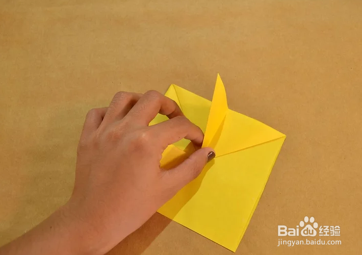 如何制作折纸“愤怒的小鸟”书签