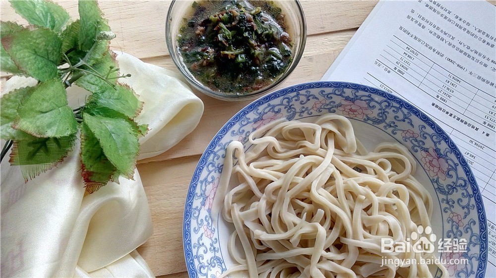 蘑菇白菜打卤面