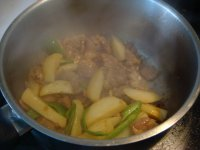 土豆炒肉片的做法