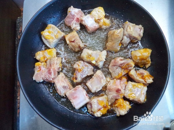 红烧排骨面怎么做？家常做法详细步骤讲解