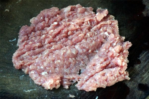 红萝卜马蹄炒肉末