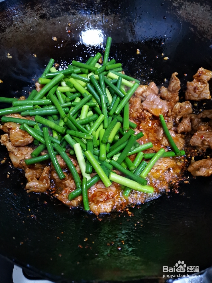 毫无压力做蒜苔炒肉