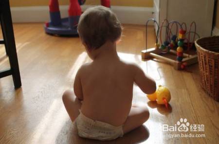 起红疹就一定是热痱吗？3招教你预防宝宝长痱子！