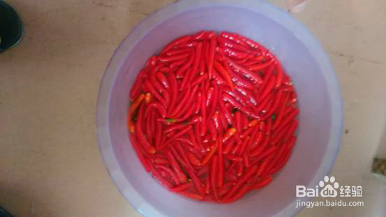 如何做出色香味俱全的好吃的剁辣椒来