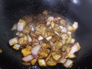高压锅版土豆炖牛肉