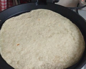 在家做好吃的春饼