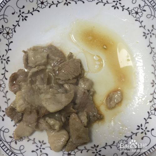 #过年#年夜饭——西葫芦炒肉片的做法