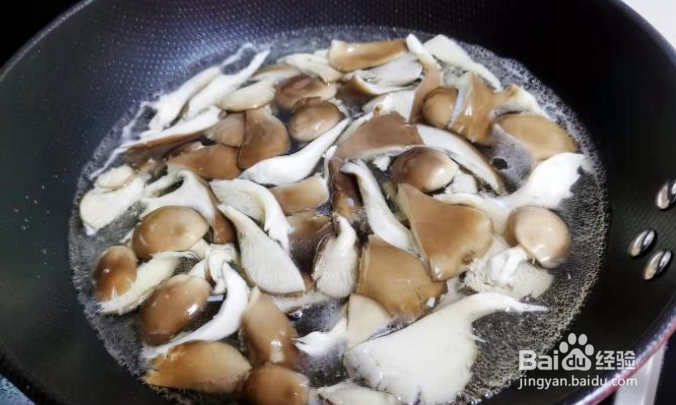 炸平菇的家常做法