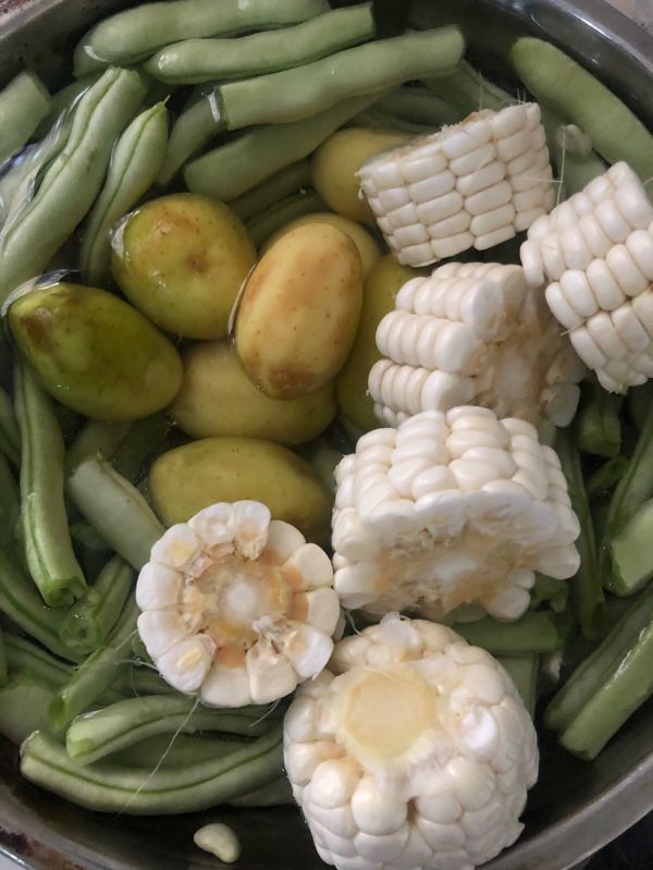 豆角排骨一锅出