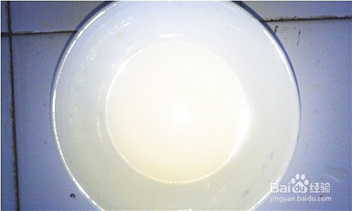 家常版西红柿热拌煎凉粉的做法