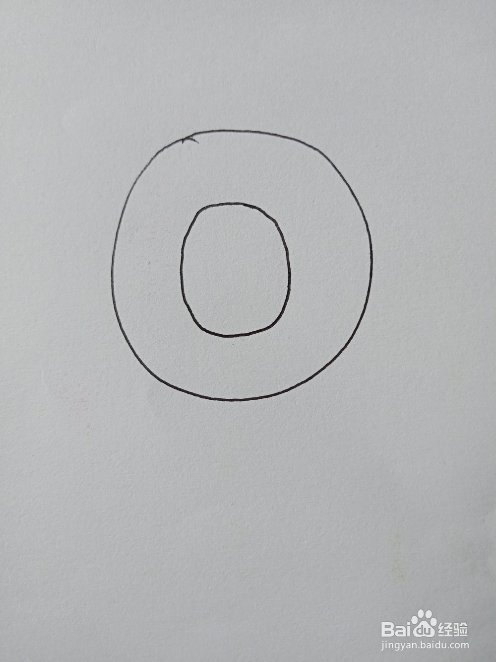 救生圈简笔画。