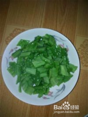 家常饭菜随意做——苦瓜怎么做不苦