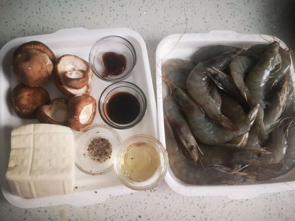 减脂香菇虾肉豆腐饼