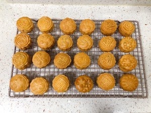 玫瑰月饼的做法