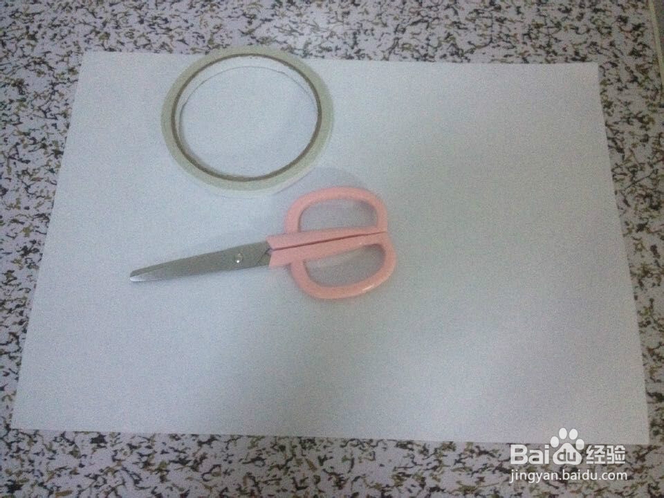 <b>纸折灯笼的超简单做法</b>