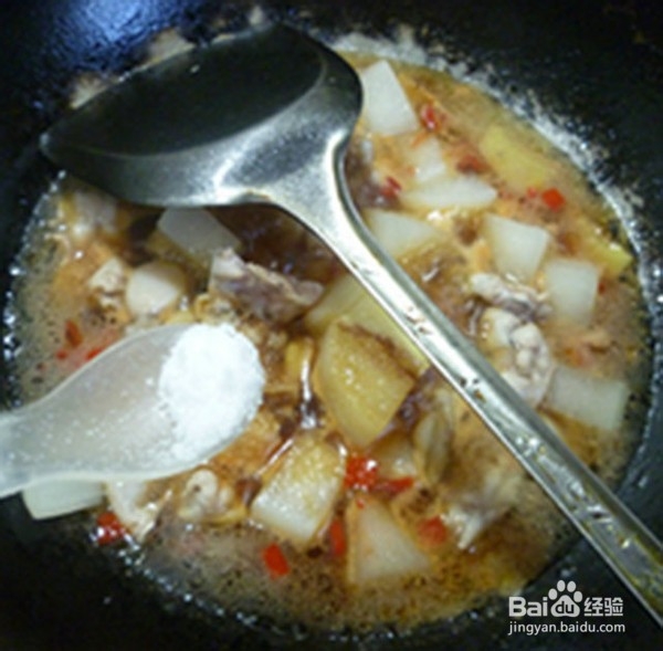 牛蛙红烧萝卜