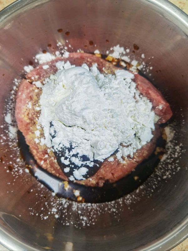 猪肉圆白菜饺子