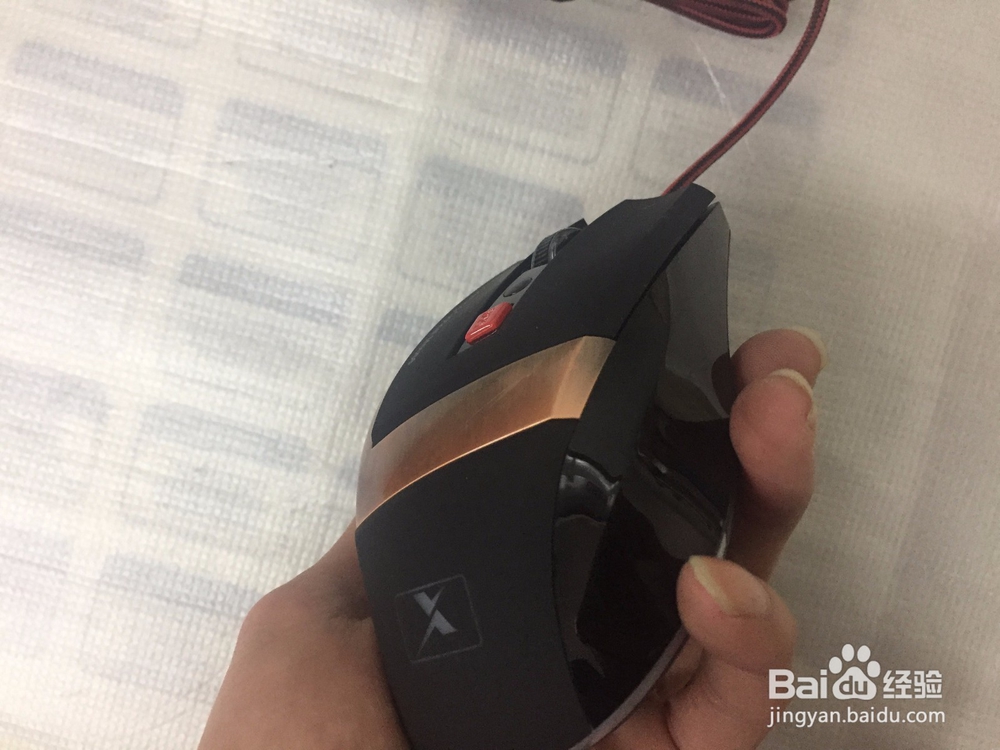 新盟X4 XM-M396游戏鼠标开箱晒物