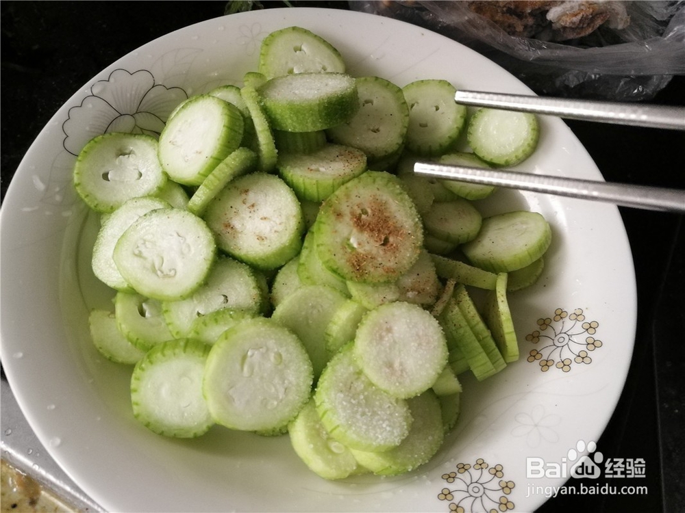 瓠子片蒸卤猪肉