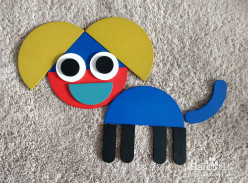 用蒙氏几何积木怎样拼小狗呢?