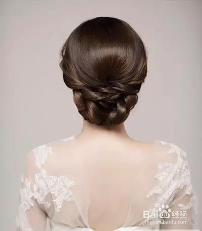 新娘发型简单大方步骤