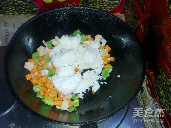 泰式菠萝炒饭