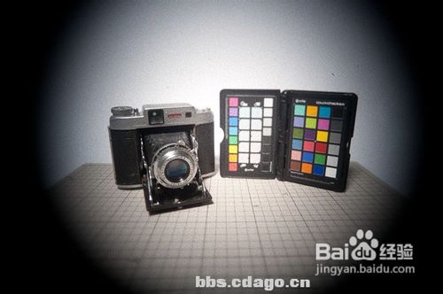 DIY摄影暗箱拍摄出复古照片