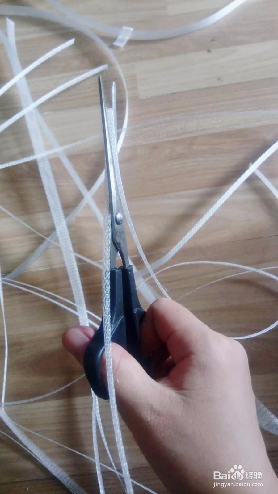怎么用编织带编小篮子 包装带带手工品怎么做