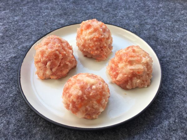 鹌鹑蛋蒸肉丸#柏翠辅食节-营养佐餐#