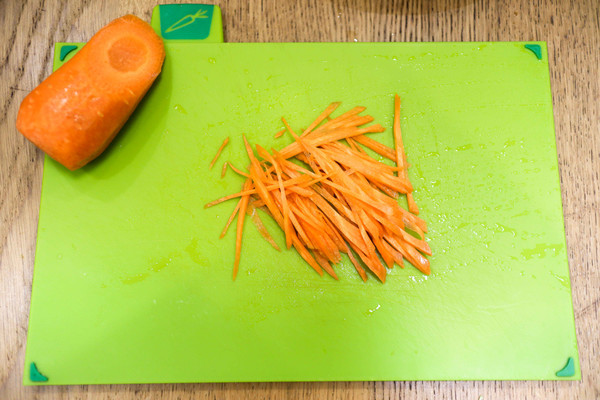 低脂鸡胸蔬菜沙拉