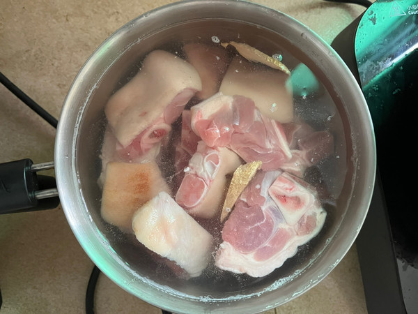 美容养颜蹄花汤