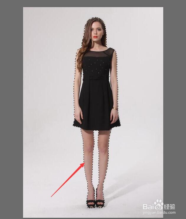 如何用PS抠图换背景？