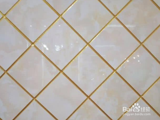 冬天墙壁出水怎么处理