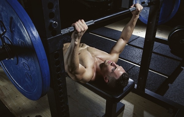 健身圈的三大项指的是什么啊