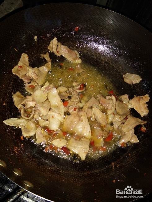 韭菜花肉片烧白菜