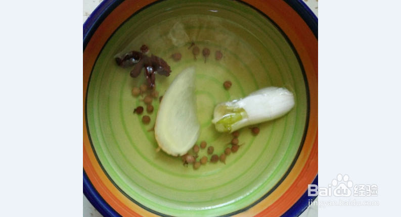 圆葱猪肉包怎么调馅