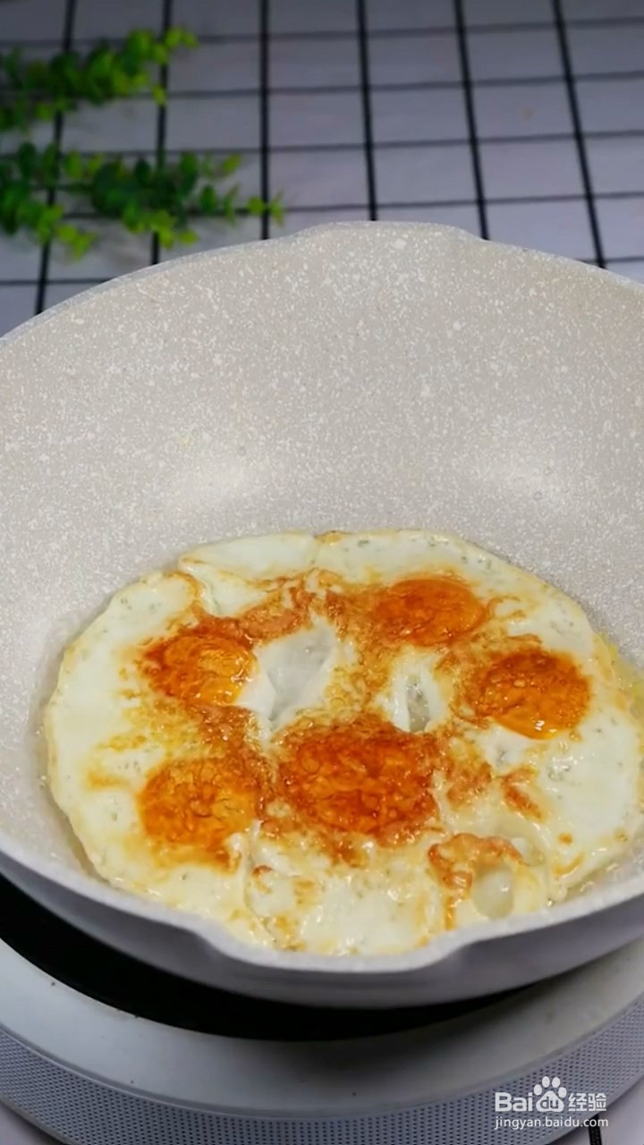 营养又好吃的香菇炒鸡蛋怎样做