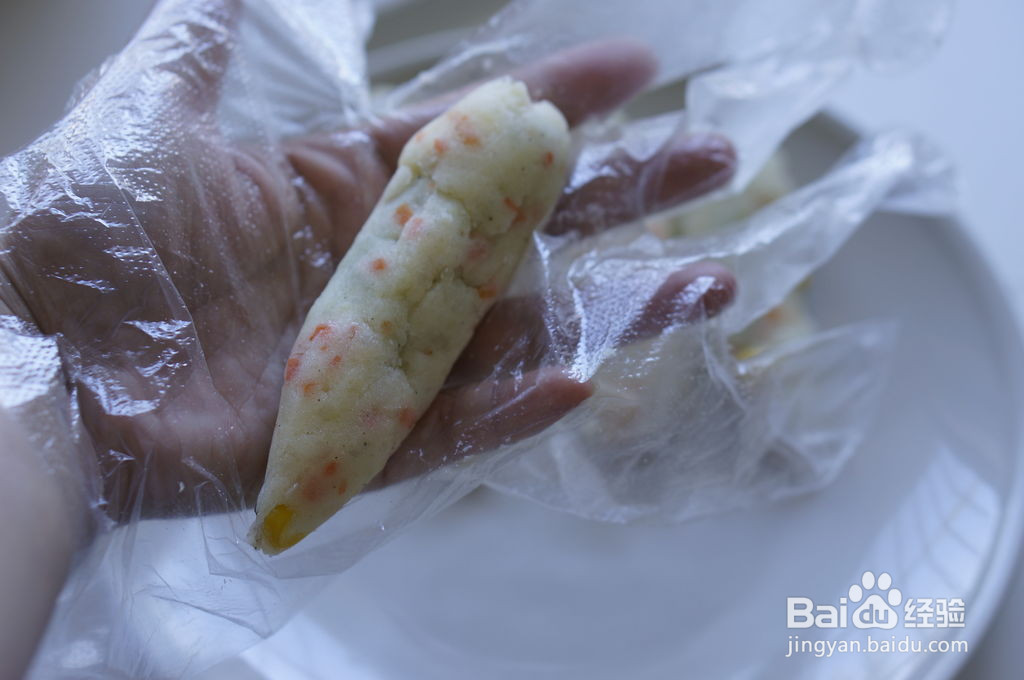 秋葵可乐饼的做法