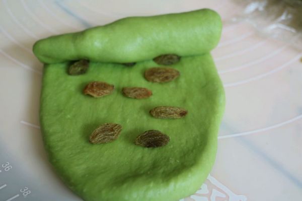 抹茶土司和抹茶豆沙面包