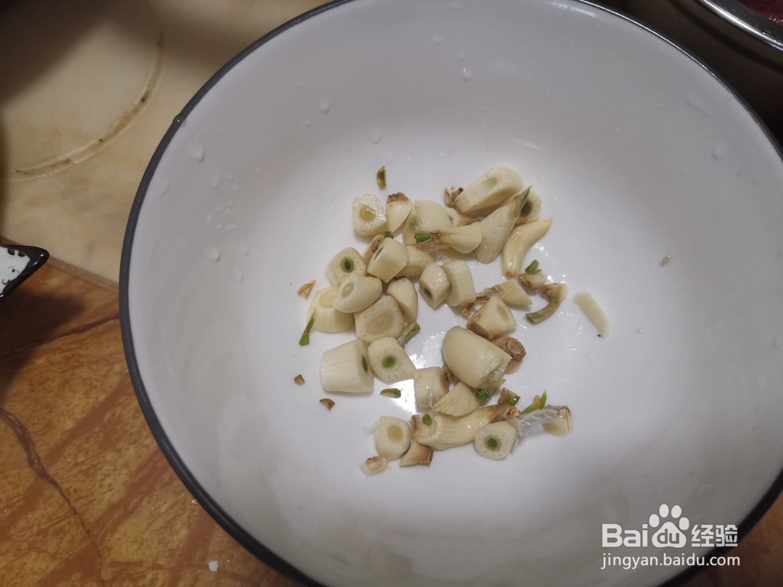 烤五花肉的吃法