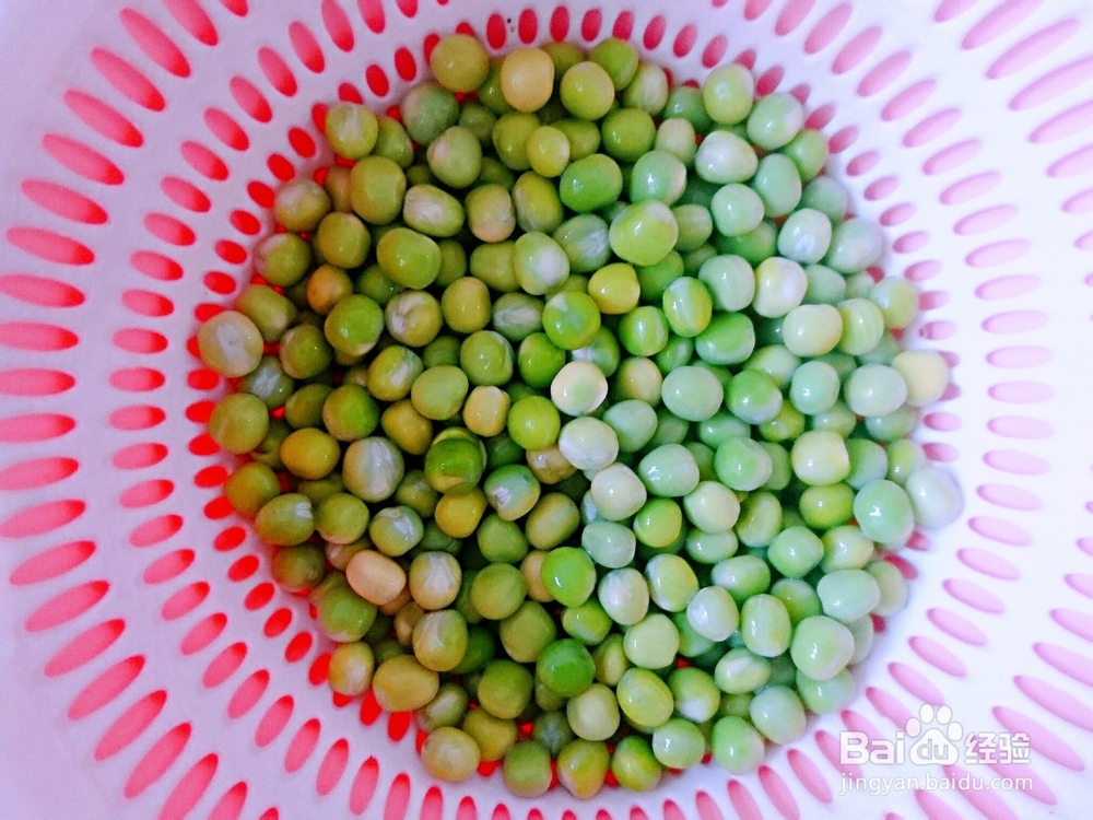 青豆辣牛肉的做法