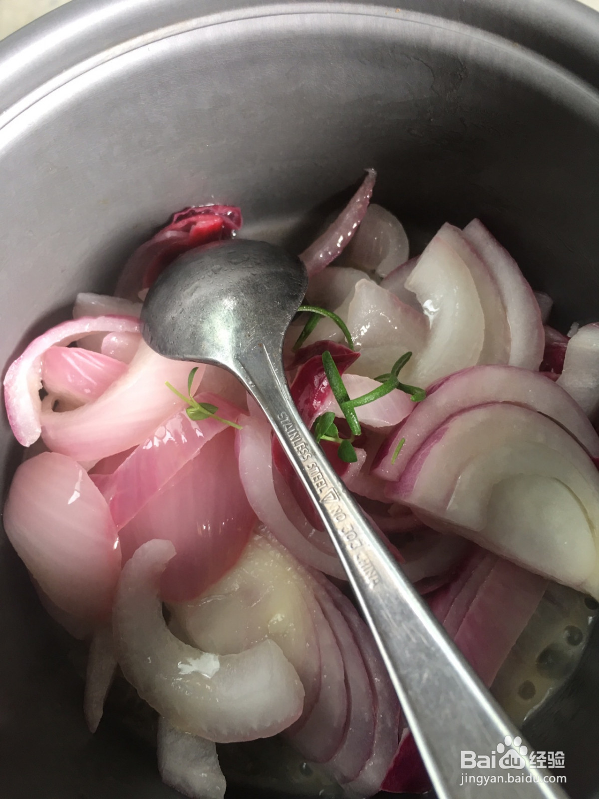 青口贝奶油汤的做法