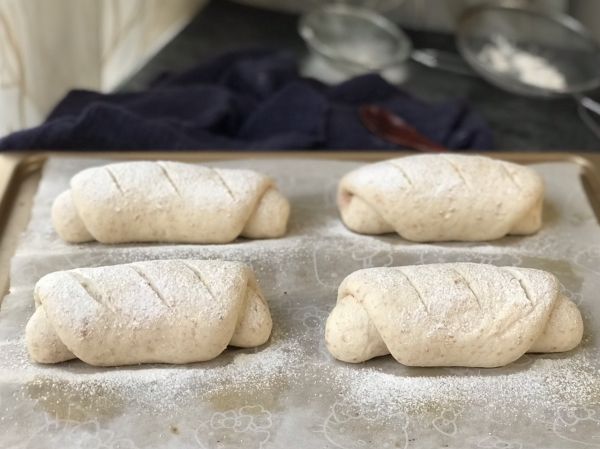 全麦豆沙馅软欧
