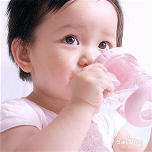 怎样科学地帮孩子养牙护牙