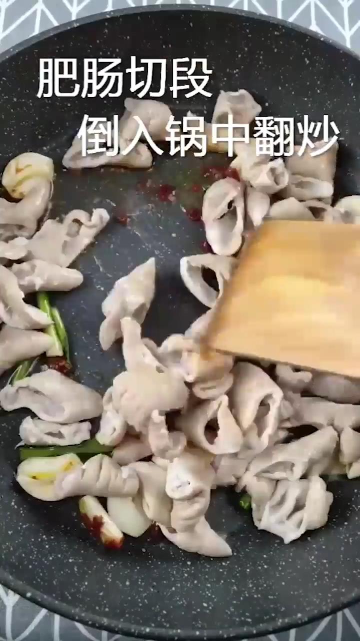 香辣肥肠怎么做