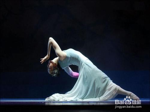 女生学什么舞蹈能提升气质