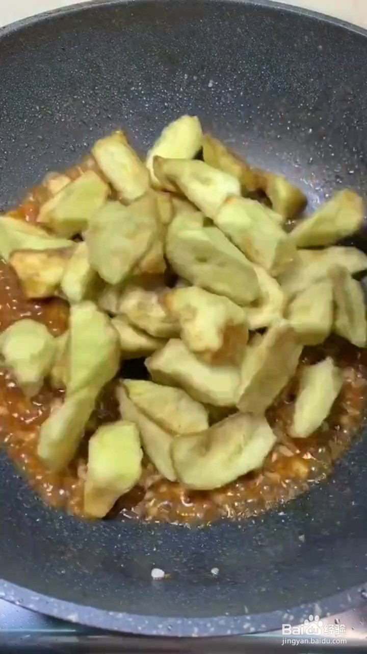 如何自制美味好吃的肉末辣椒茄子