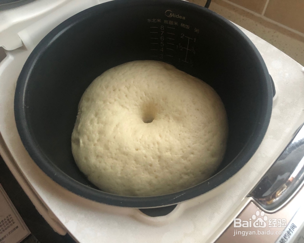 小孩子超喜欢的红豆馅豆渣餐包