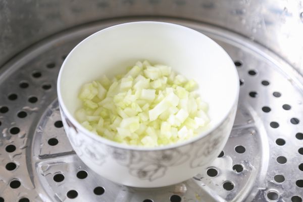 辅食日志 | 西葫芦泥米糊（6M+）