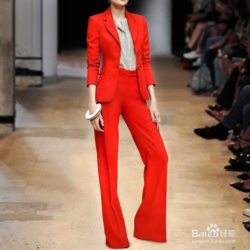 春天，有哪些颜色的休闲西服穿起来比较时尚